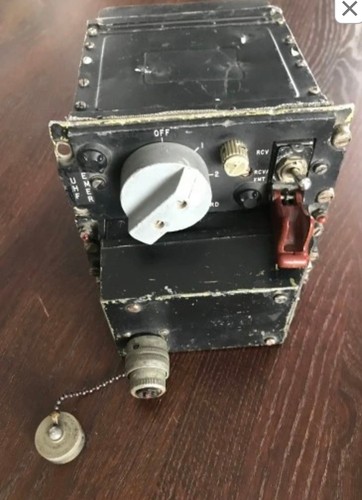 Usaf uhf emergency radio - emergency,